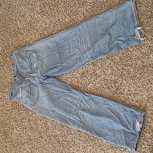 American Eagle distressed High Rise Skater Jeans size 4Short